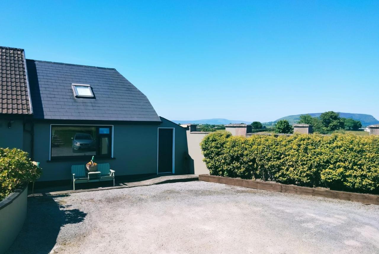 Benbulben View F91Yn96 Bed and Breakfast Sligo Exteriör bild